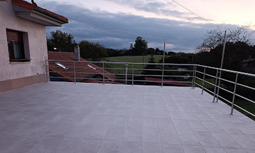 IZHUR, S.L. Construcciones & Proyectos